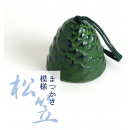 Japanese symbol of summer: Iwachu Cast Iron Wind chime Furin green あお