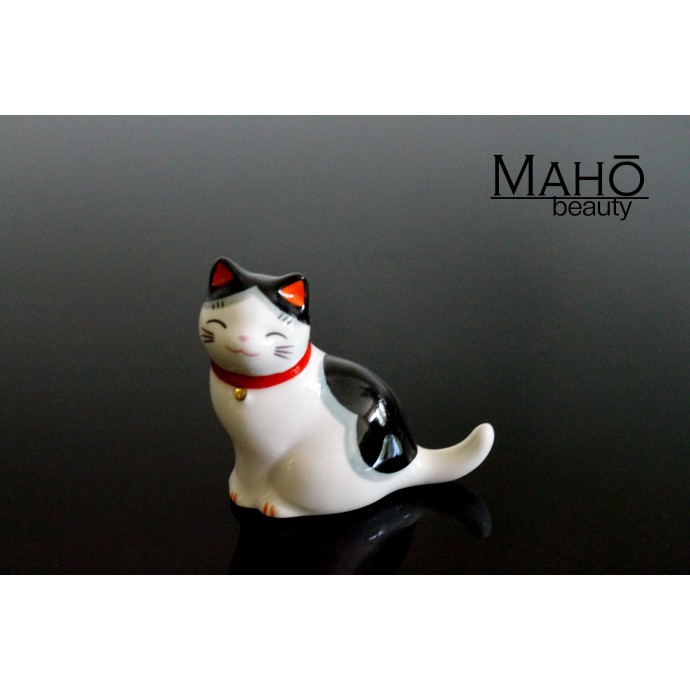 Japanese Maneki neko porcelain Chopstick Rest Buchi