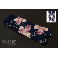 Cute Japanese style Tabi socks: Sakura 22-25 cm 柄:桜尽くし Kurochiku