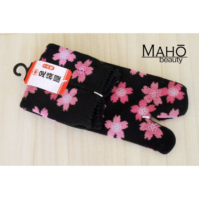 Lovely MADE IN JAPAN TABI SOCKS: Sakura 22 – 25 cm black