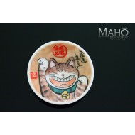Adorable Japanese design fridge magnet plate 52 mm “Happy cat” Maneki neko