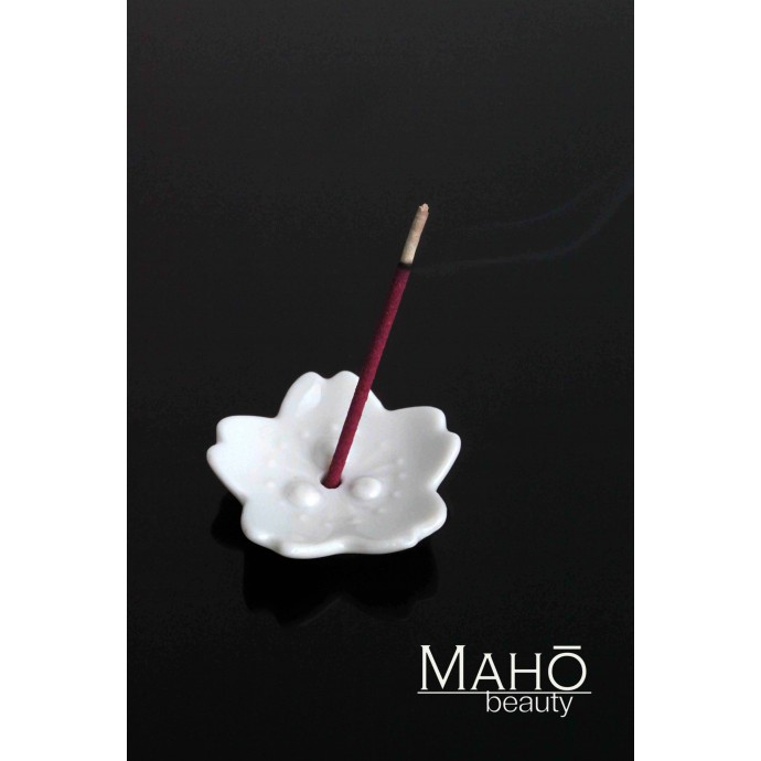 Cute and elegant Japanese style incense holder/stand: White Sakura cherry blossom